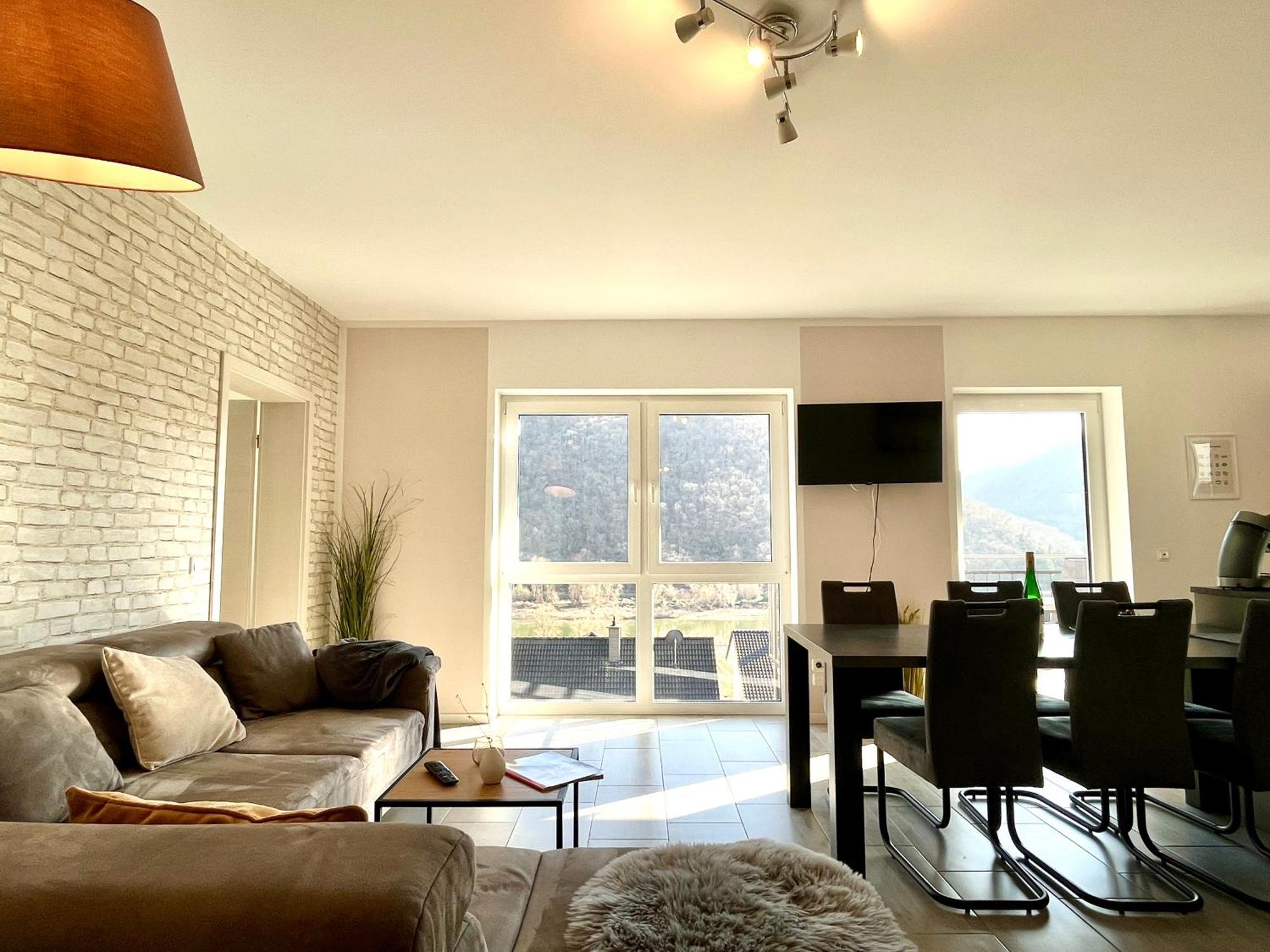 Ferienwohnung Moseltraum, 1-6 Pers, Mit 3 Schlafzimmer Und Panoramabalkon Müden Екстериор снимка
