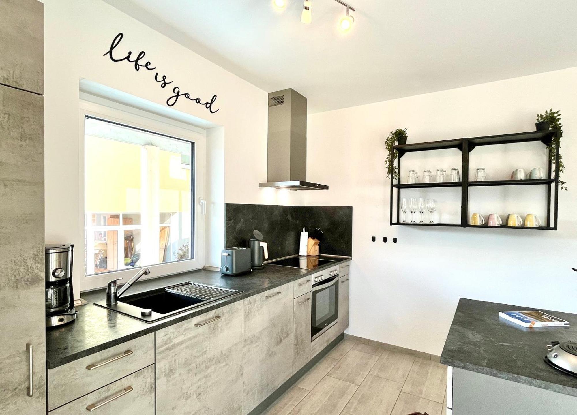 Ferienwohnung Moseltraum, 1-6 Pers, Mit 3 Schlafzimmer Und Panoramabalkon Müden Екстериор снимка